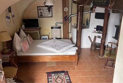 Casă cu Teren 250 Mp în Central