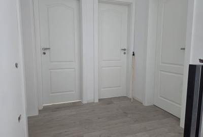 Casă cu 4 camere în Moșnița Veche - 7