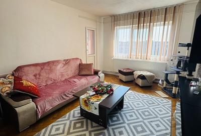 Apartament cu 3 camere decomandat în Alfa - 2