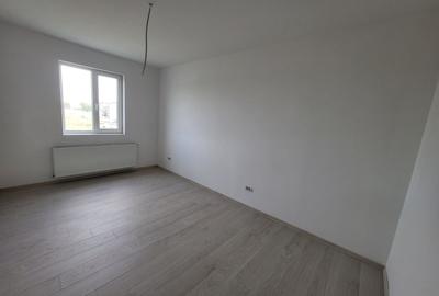 Apartament cu 2 camere decomandat în Giroc - 4