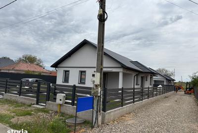 Casă cu 4 camere cu Teren 445 Mp în Poșta Câlnău - 15