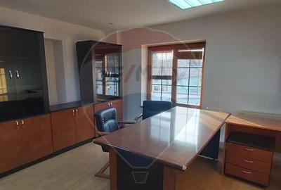 Spațiu comercial, de 412 mp, în Mediaș - 2