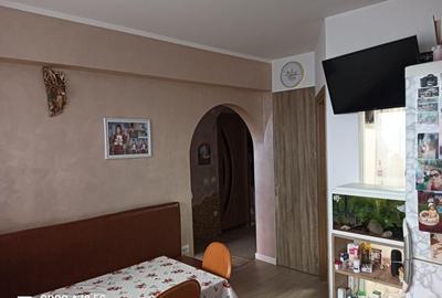 Apartament cu 2 camere decomandat în Florești - 2