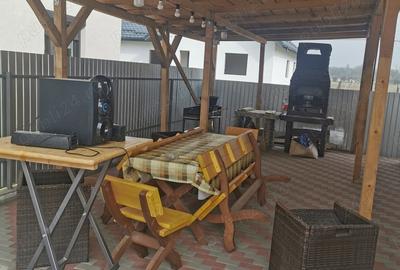 Casă cu 3 camere în Central - 1