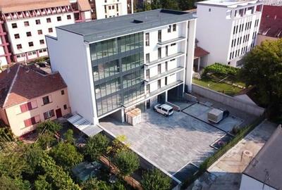 Cladire 1800 mp+82 loc.parcare,ultracentral, Sibiu,comision 0 - 5
