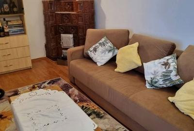 Apartament cu 3 camere decomandat în Central - 1