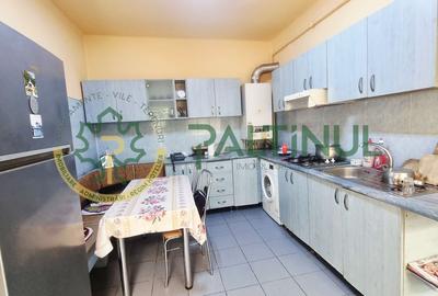 Casă singur în curte, 363 mp teren - zona Record, 2 intrări, anexa, trifazic - 4