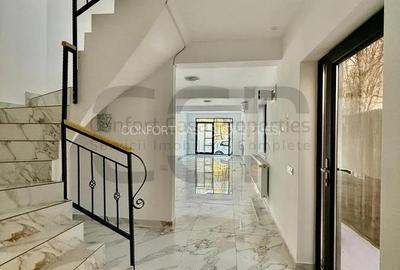 Casă cu Canalizare în Vitan - 3