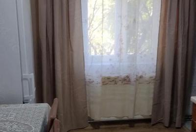 Apartament cu 2 camere decomandat în Bucovina