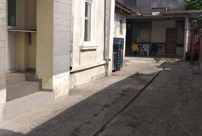 Spațiu comercial, de 700 mp, în Central - 2