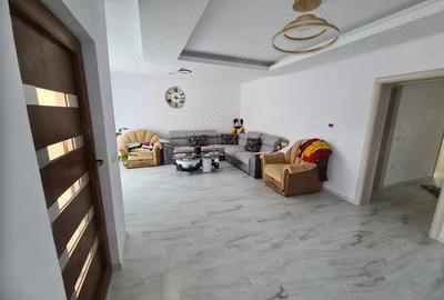 Casă cu 3 camere în Slătioara - 8