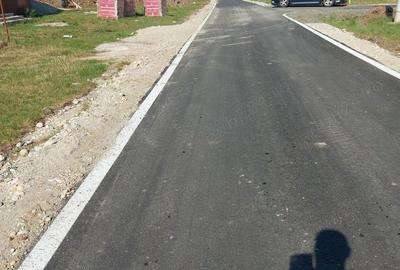 Teren de 2001 mp, în Ianova - 4