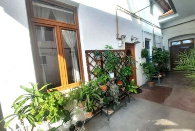 Apartament cu 3 camere decomandat în Exterior Vest - 3