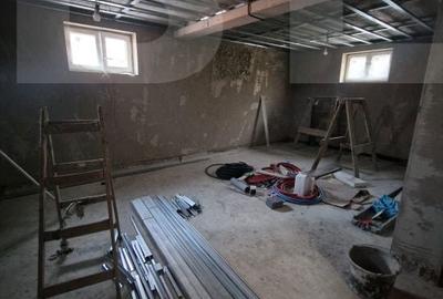 Casă cu 5 camere cu Teren 800 Mp în Central - 7