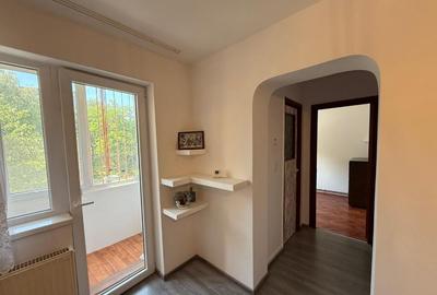Apartament 3 camere, etaj 3, bloc de caramida - 12