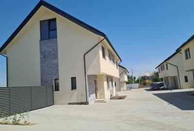 Casă individuală cu 4 camere cu Teren 250 Mp în Odăi - 9