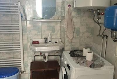 Casă cu 3 camere în Săcel - 3