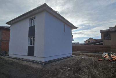 Vila Individuala P+1,Clinceni-Domnesti incalzire in pardoseala,comision 0%. - 5