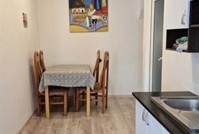 Corp de casa cu posibilitate de mansardare, 45mp, curte interioara, str Lunga, B - 3