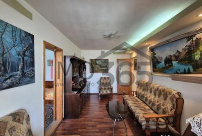 Apartament cu 3 camere semidecomandat în Craiovei - 3