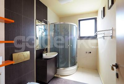 Apartament insorit cu 4 camere | garaj si boxa Apartament insorit cu 4 camere | garaj si boxa - 5