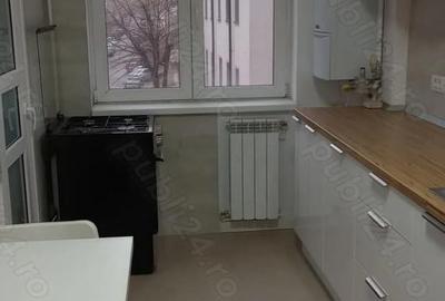 Apartament cu 3 camere decomandat în Central - 8