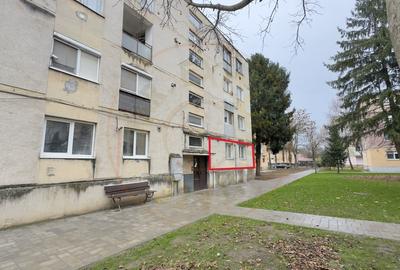 Apartament 2 camere Parter decomandat, de renovat - Cartier Republicii - Carei - 11