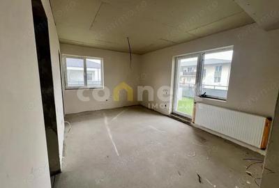 Apartament 1 Camera, balcon - SU 38,52 mp Terra, Flore?ti - 2