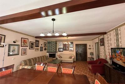 Casă cu 5 camere cu Teren 1596 Mp în Central - 13