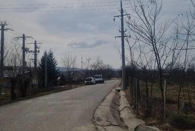 Teren de 1280 mp, în Central - 6