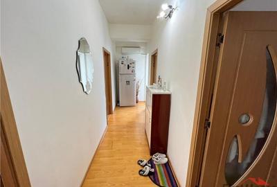 Apartament cu 2 camere decomandat în Central - 7
