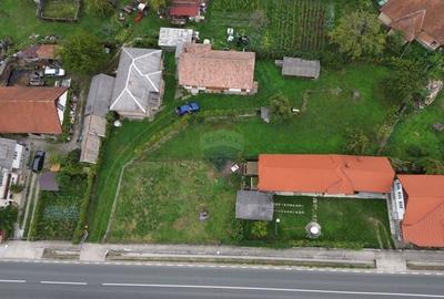 Casa din caramida cu 4 camere de vanzare in Bucumi MM langa DN - 8