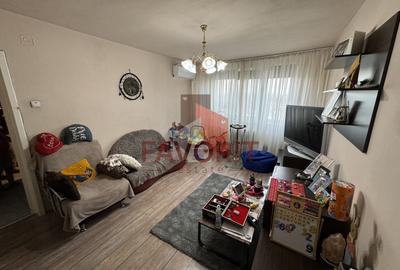 Apartament cu 3 camere semidecomandat, mobilat în Circumvalațiunii - 2