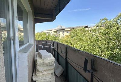 Apartament cu 4 camere semidecomandat în Micro 16 - 9