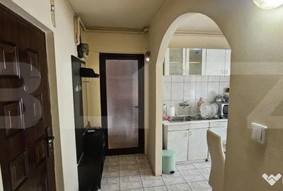 Apartament cu 2 camere decomandat în Central - 3