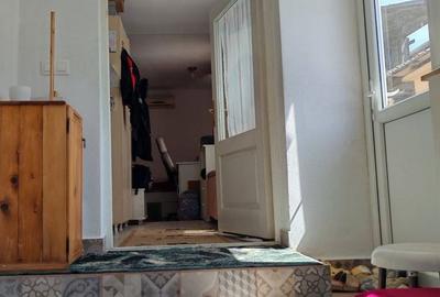 Casă cu 3 camere cu Teren 700 Mp în Central - 10