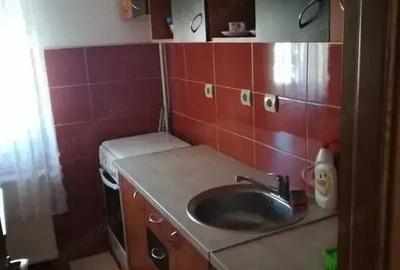 Garsonieră decomandată în Circumvalațiunii