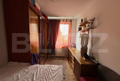Apartament de vanzare, cu 3 camere decomandat, 61 mp, zona P - 5