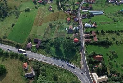 Teren Intravilan Paniceni | Strada Principala | Comision 0% - 4