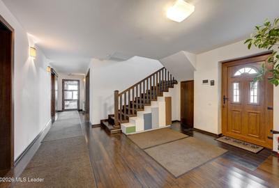 Casa Mogosoaia locuinta, scoala, after-school, gradinita, azil - 31