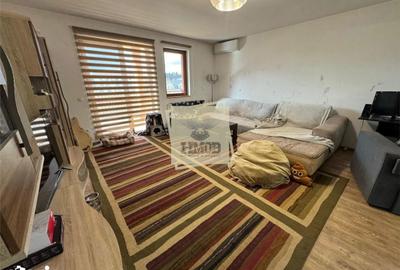 Apartament cu 3 camere în Central - 1