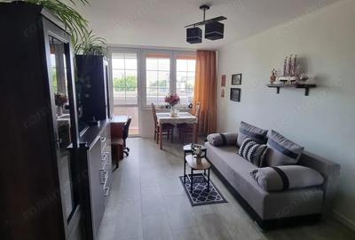 Apartament cu 2 camere in zona Astra