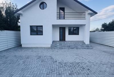 Casa de vanzare 205 mp Golesti - 1