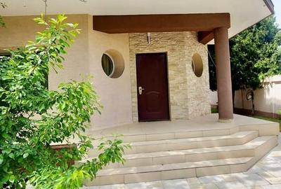 Casă individuală cu 7 camere cu Canalizare în Apărătorii Patriei - 2