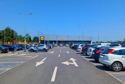 Cladire comerciala, P+2E+3ER, 1512 mp utili, 1350 mp teren, Calea Bucuresti - 14