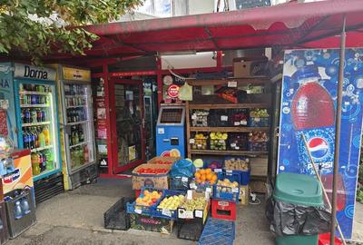 Spațiu comercial, de 27 mp, în Central - 4