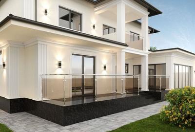 Casă cu 4 camere cu Teren 672 Mp în Central