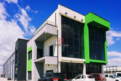 Spațiu comercial, de 1,950 mp, în Central - 3