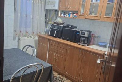 Apartament cu 2 camere decomandat în Central - 2