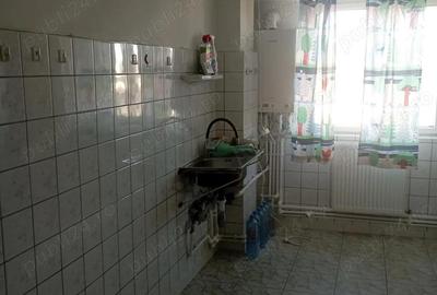 Apartament cu 3 camere decomandat-2bai-2balcoane-Bld.Decebal Deva - 3